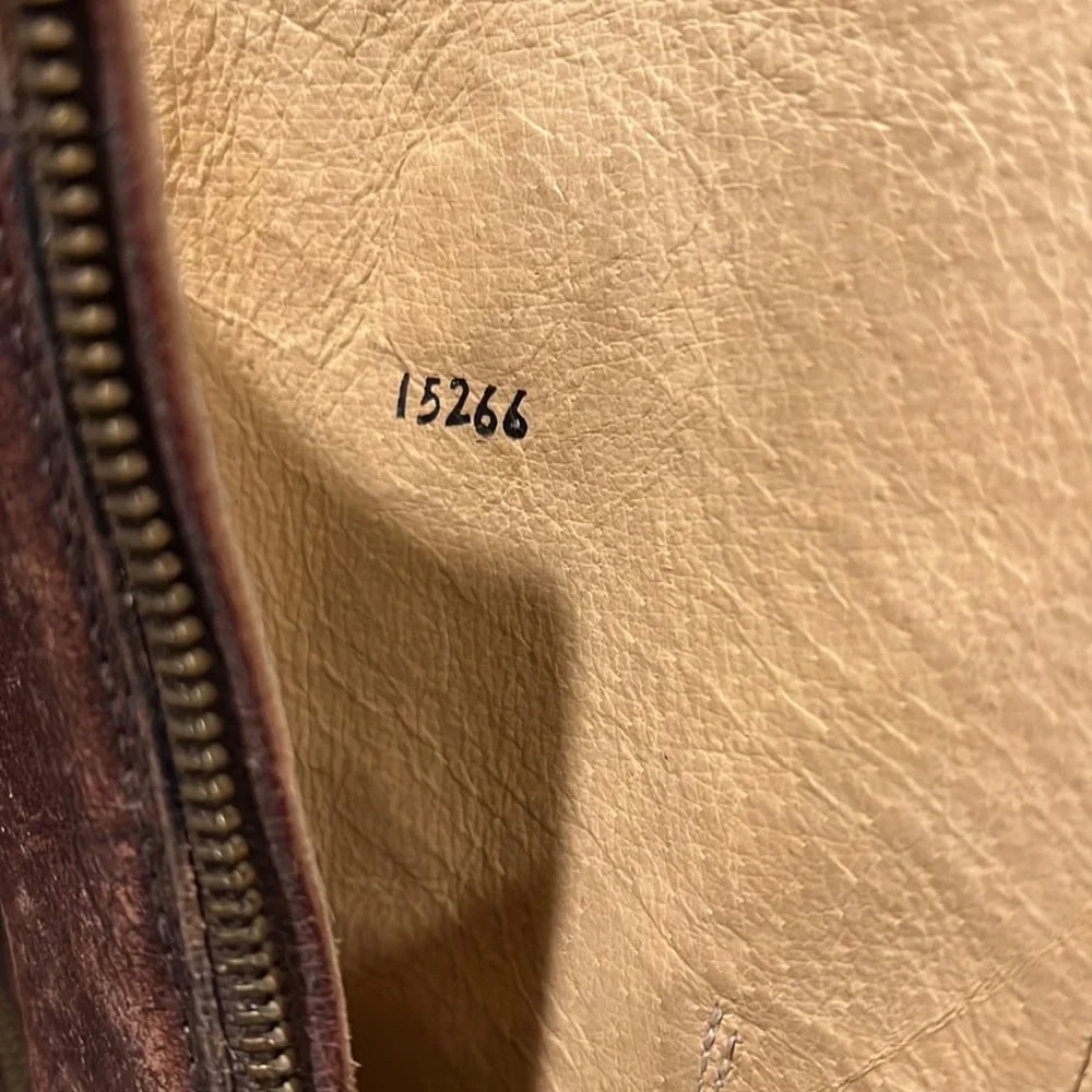 Frye boots size 7 women’s worn once, too big for my daughter so selling - Picture 10 of 10